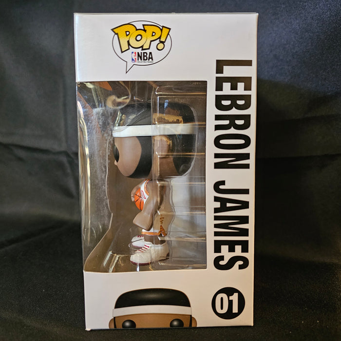 NBA Pop! Vinyl Figure LeBron James [Cleveland Cavaliers] [White Jersey] [01] - Fugitive Toys