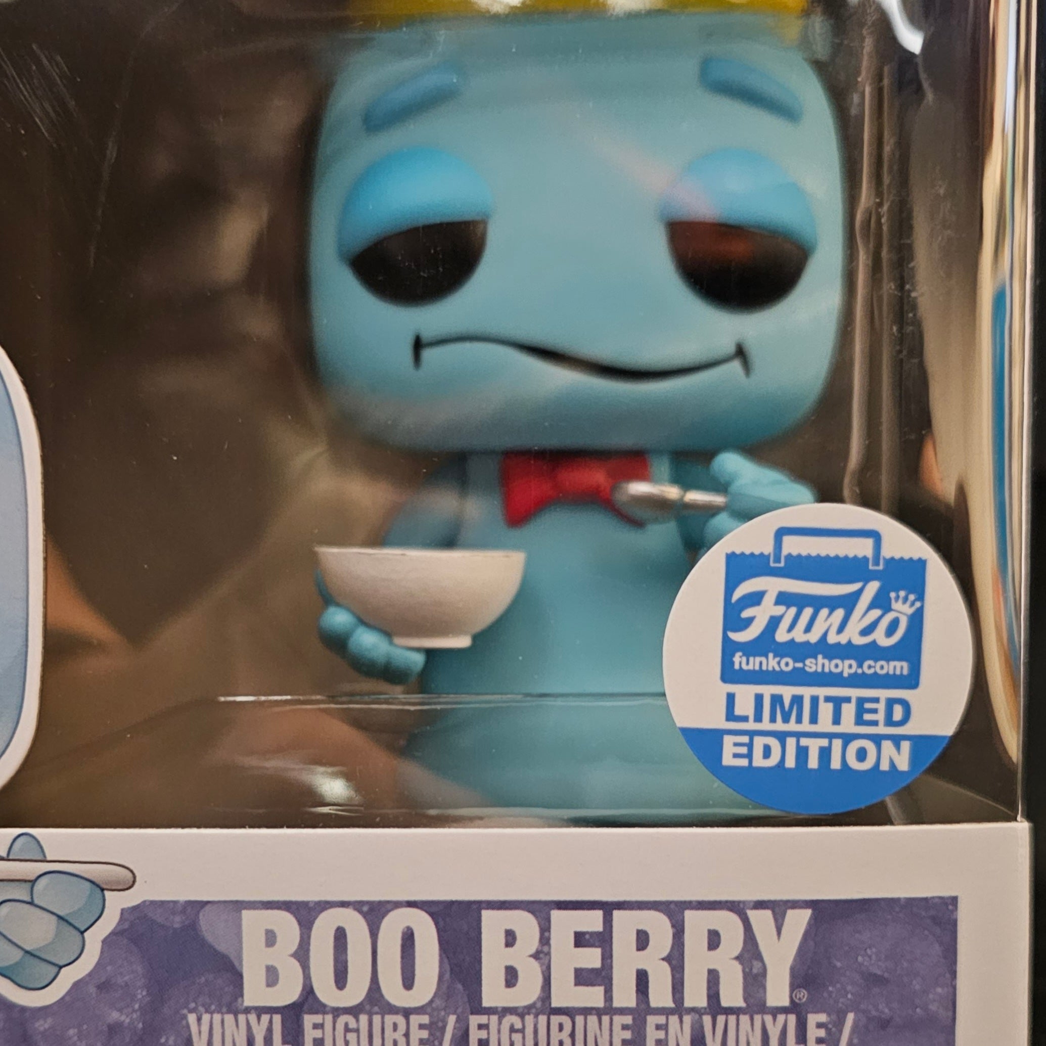 Ad Icon Pop! Vinyl Figure General Mills Boo Berry with Cereal Bowl [Funko-Shop] [35] - Fugitive Toys
