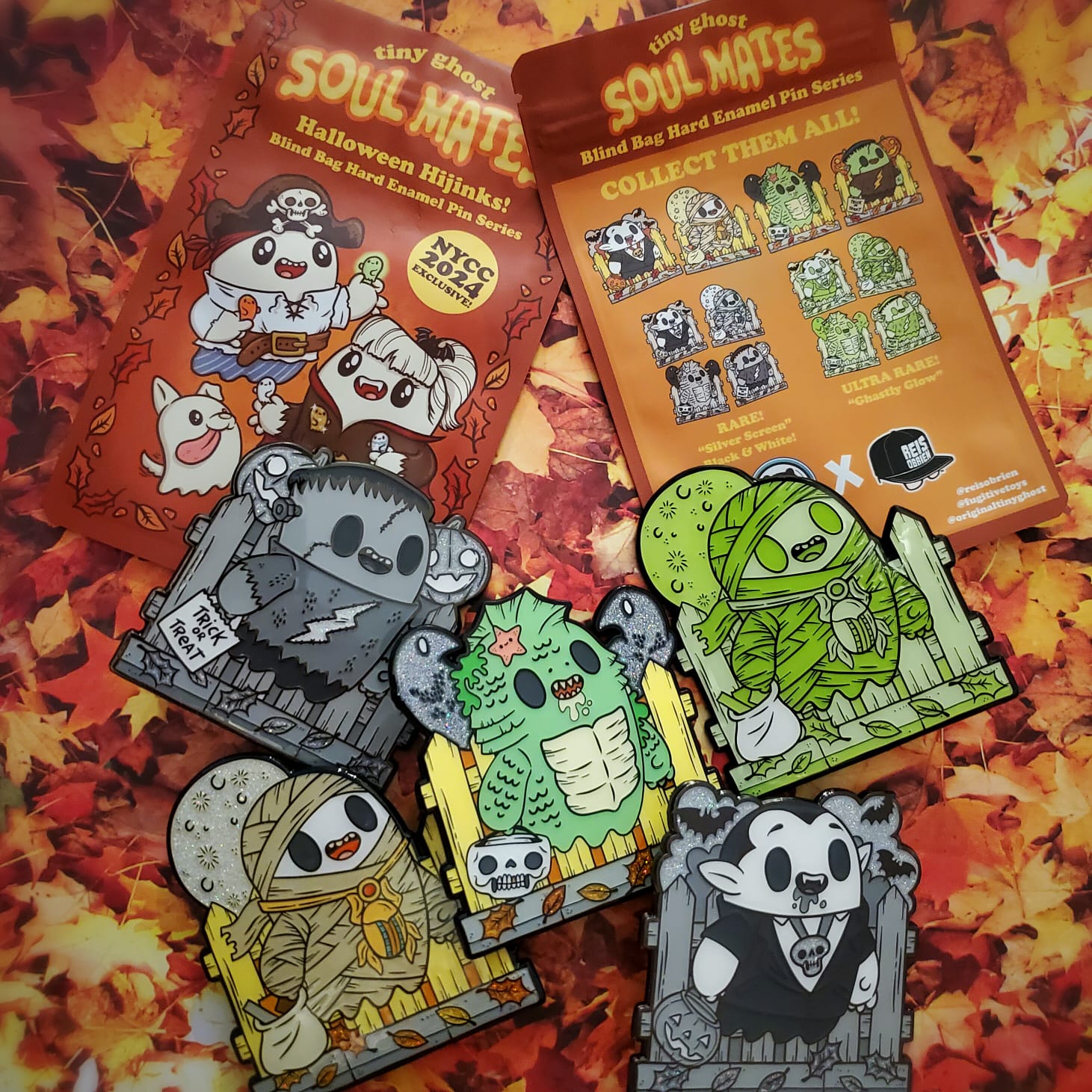 TG Soul Mates (Halloween Hijinks) Pin Blind Bag NYCC Exclusive - Fugitive Toys