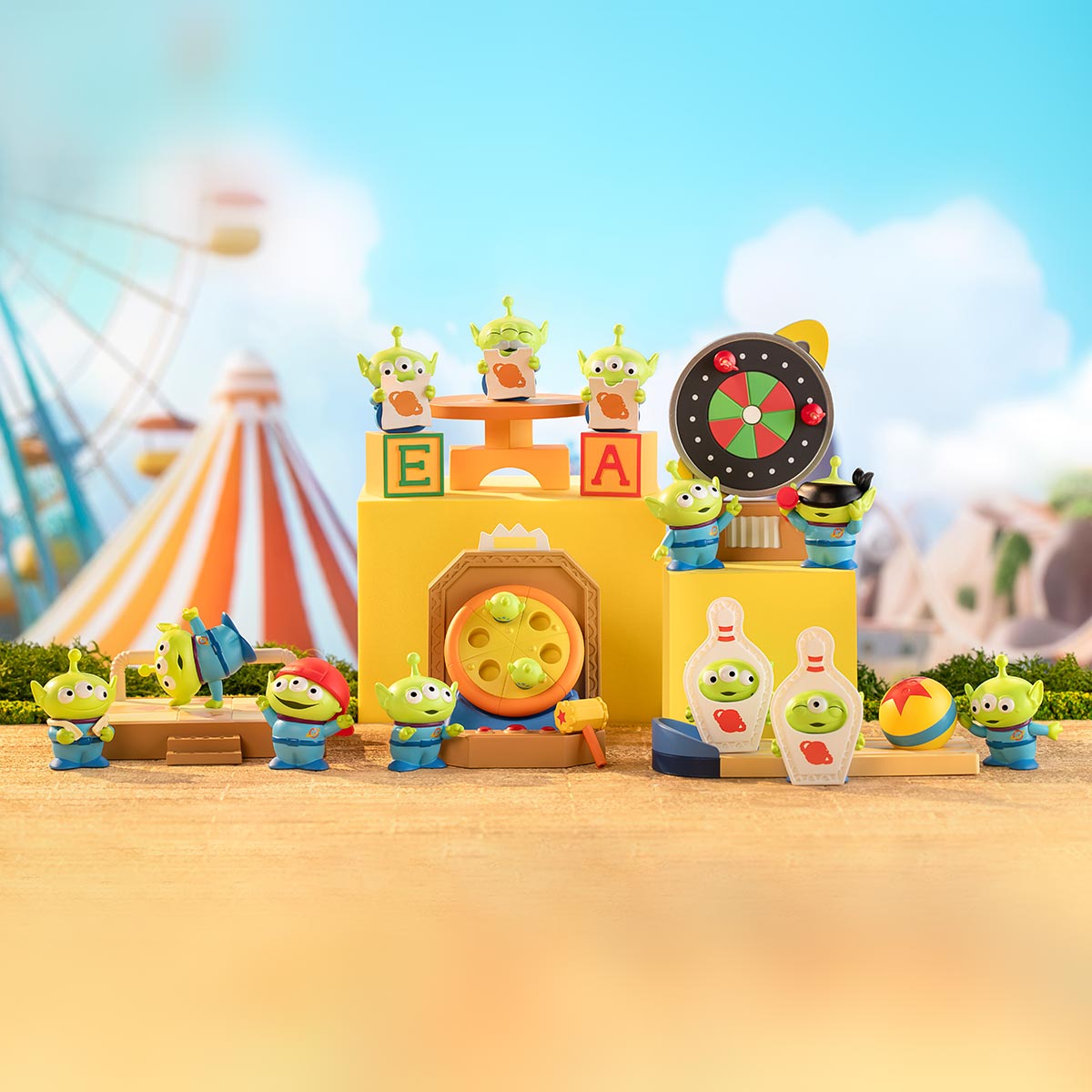 POP MART Pixar Alien Party Games Series Scene Sets [1 Blind Box] - Fugitive Toys