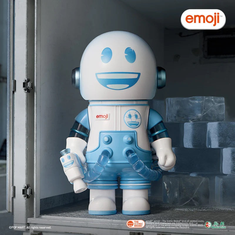 POP MART MEGA SPACE MOLLY 100% × emoji™ Series [1 Blind Box] - Fugitive Toys