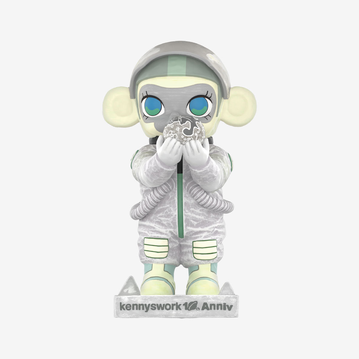 POP MART MOLLY Anniversary Statues Classical Retro Series Figures [1 Blind Box] - Fugitive Toys