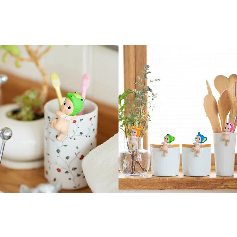 Sonny Angel HIPPERS Looking Back Series Decorative Mini Figures [1 Blind Box] - Fugitive Toys