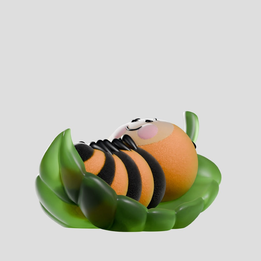 Kaleidos Creative Presents Wooly Bear and Friends Vinyl [1 Blind Box] - Fugitive Toys