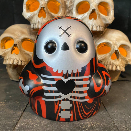Tiny Ghost Vinyl Figure [Black Heart Blood Priest] - Fugitive Toys